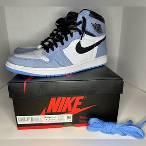 Jordan 1 High Retro OG University Blue Size 10.5M Pre-loved